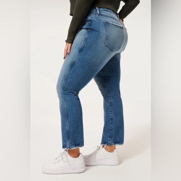 NWT Good American Good Curve Straight Jeans in Blue858 Size 20 - Picture 3 of 13